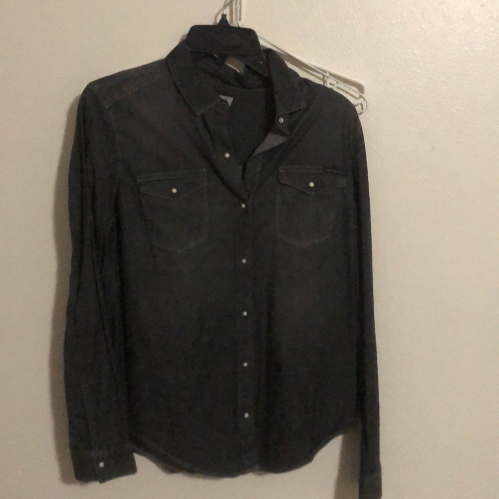 Black jean shirt